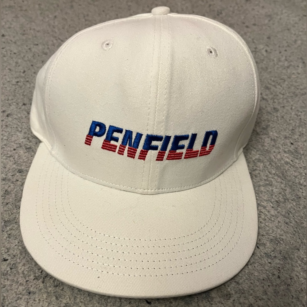 Penfield NWT baseball cap SnapBack one size white